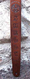 strap 11 Shelly 02.jpg (68776 bytes) custom guitar straps